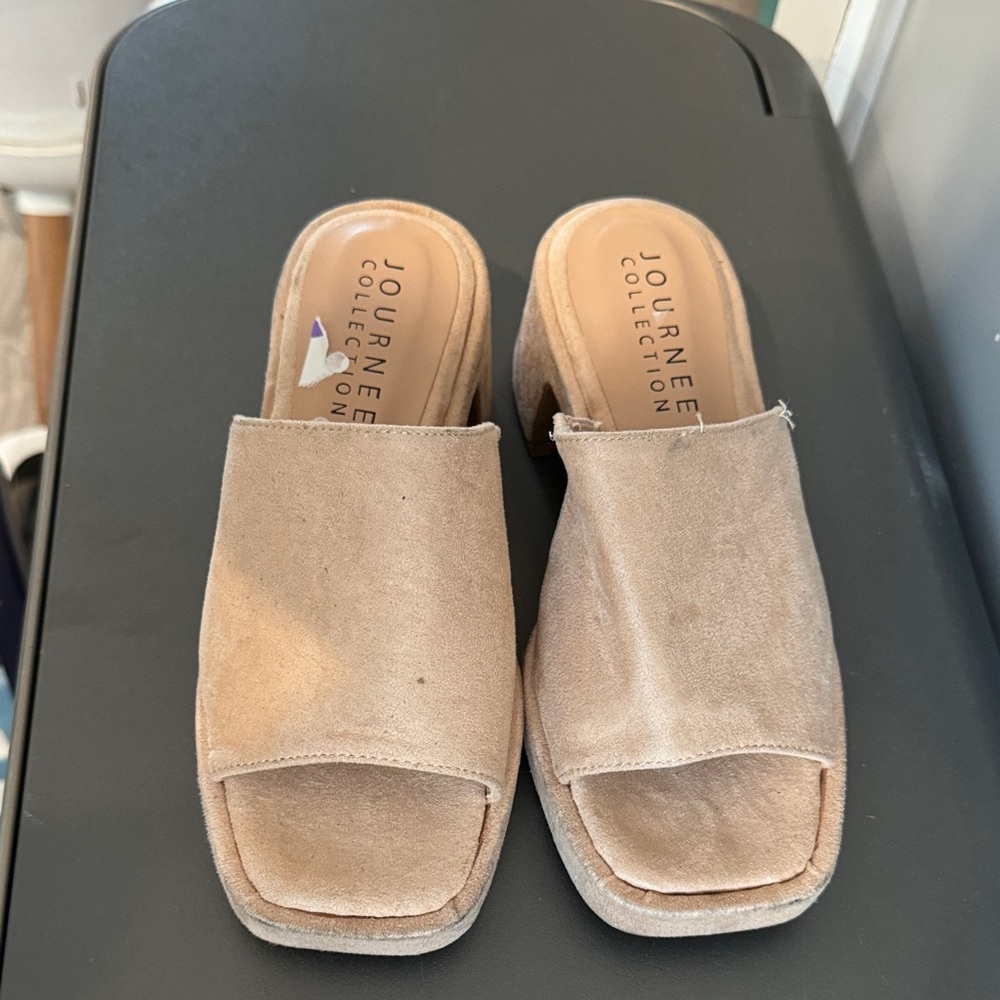 Journee Collection Tan Suede Open-Toe Block Heel Mules